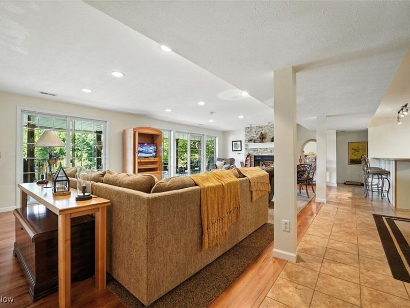 1437 Lake Vue Drive, Rome, OH 44085 Photo 30