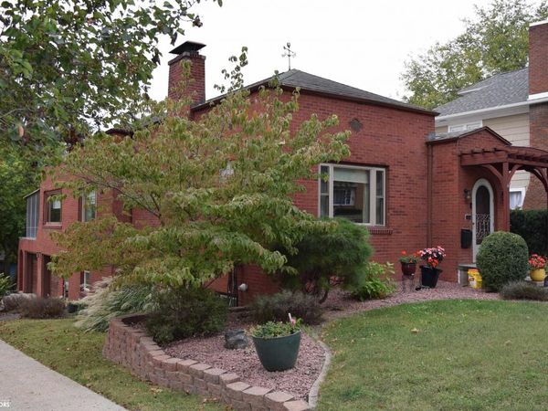 1304 Avenue B, Fort Madison, IA 52627