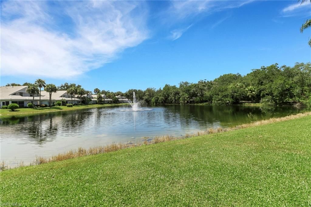 6180 Reserve Cir, Unit 203, Naples, FL 34119 Photo