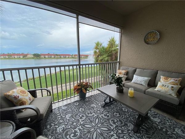 2730 Cypress Trace CIR, Unit 2820, NAPLES, FL 34119
