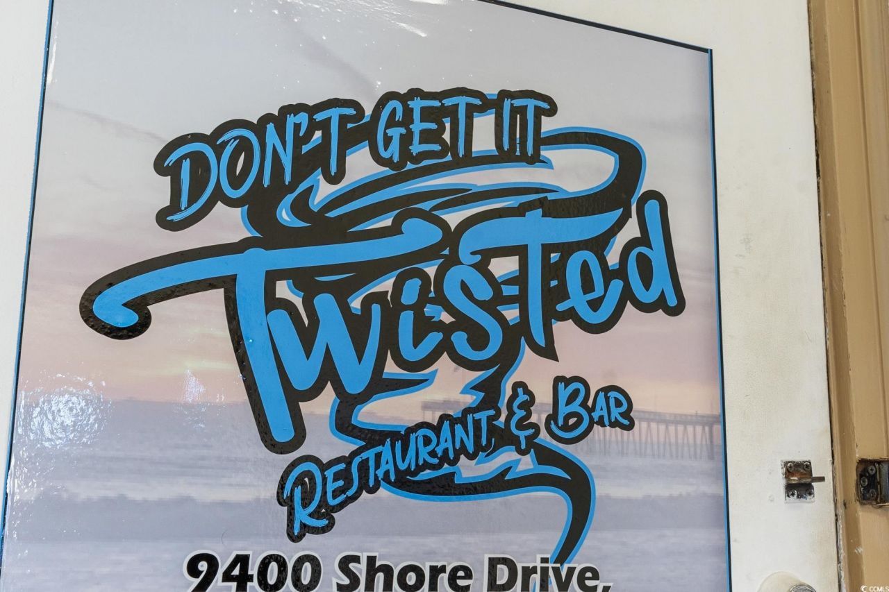 9400 Shore Dr. Photo 27