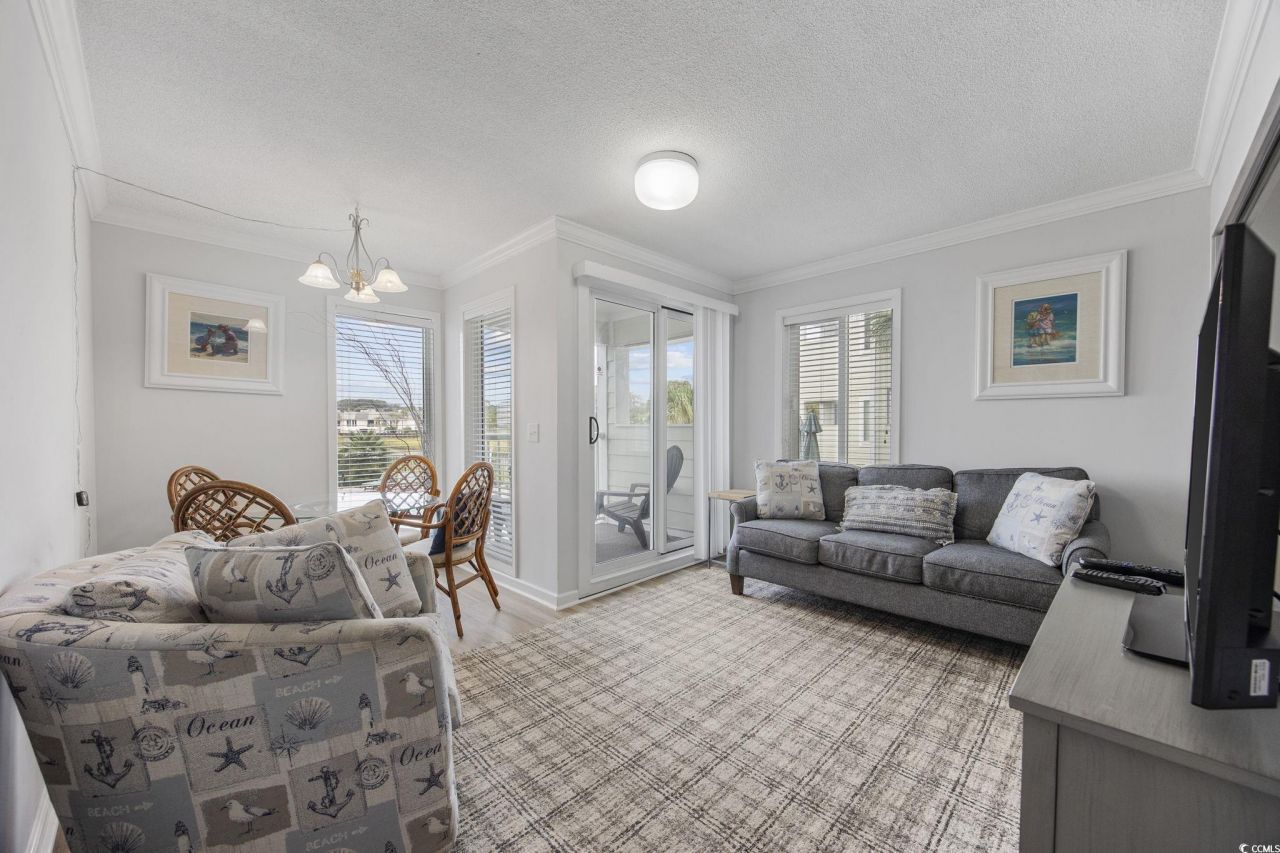 9400 Shore Dr. Photo 8