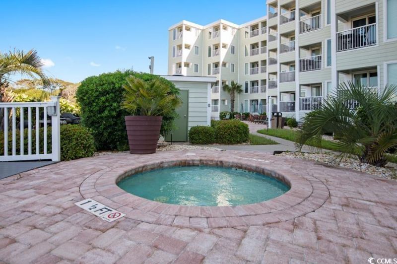 9400 Shore Dr. Photo 37