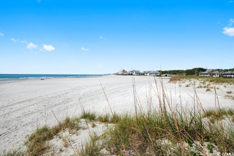 9400 Shore Dr. Photo 40