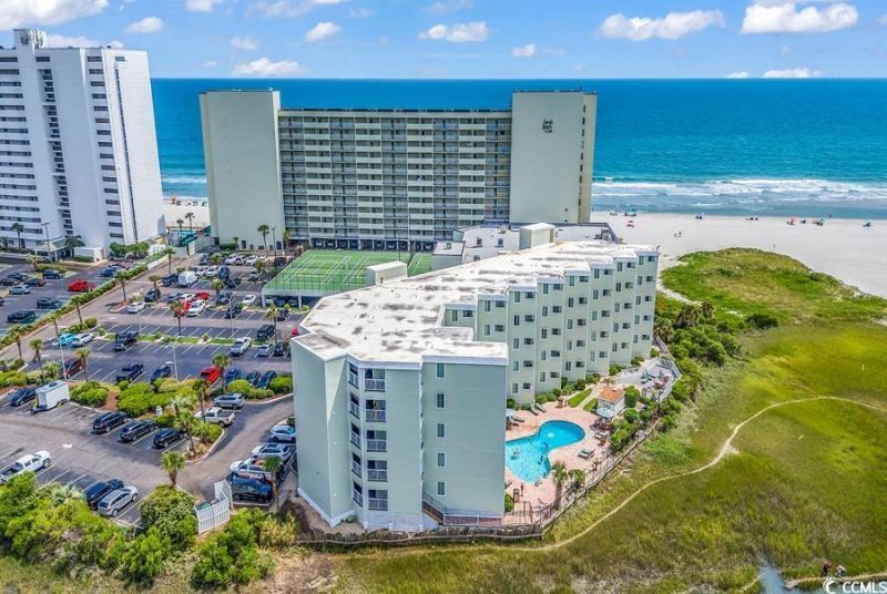 9400 Shore Dr. Photo 5