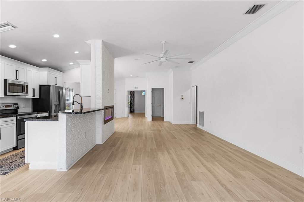 9544 Hemingway Ln, Fort Myers, FL 33913 Photo