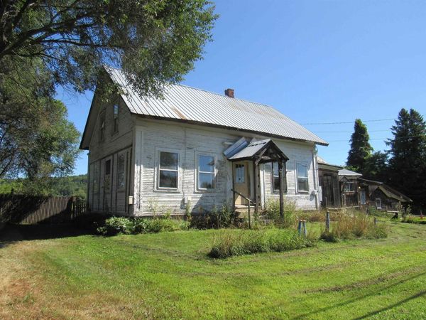 258 Elm Street, Barton, VT 05822