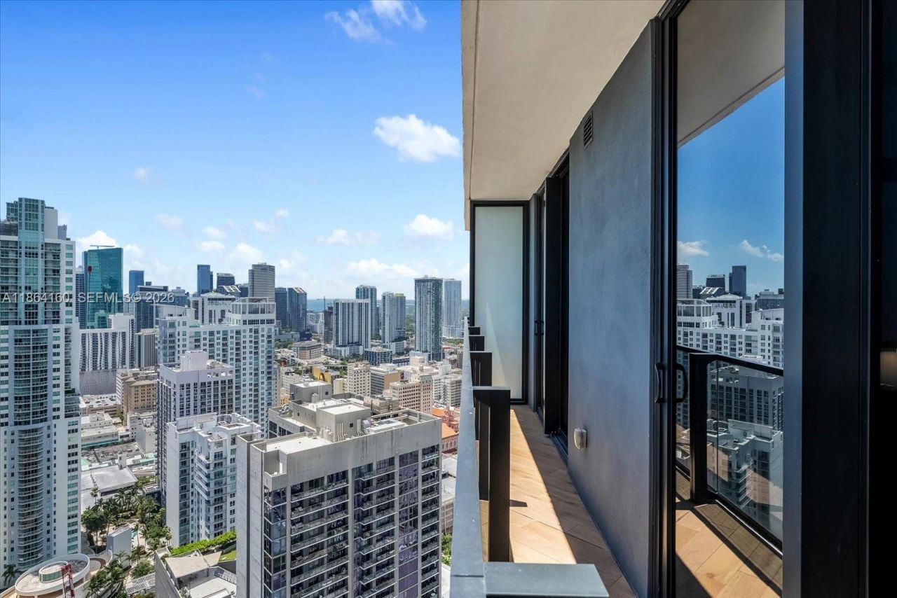 398 NE 5th St, Unit 3714, Miami, FL 33132 Photo