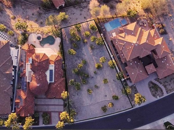 17 Grand Miramar Drive, Henderson, NV 89011