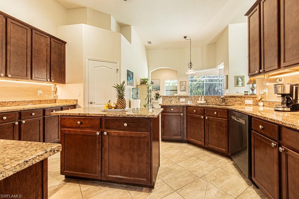 27151 Mora Rd, Bonita Springs, FL 34135 Photo