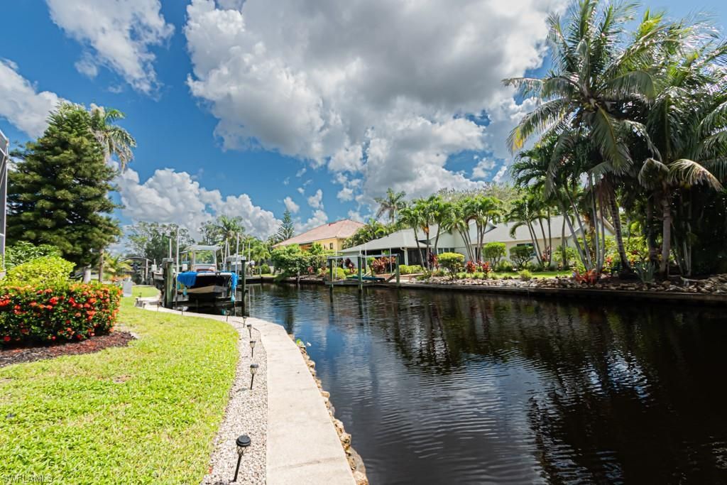 27151 Mora Rd, Bonita Springs, FL 34135 Photo