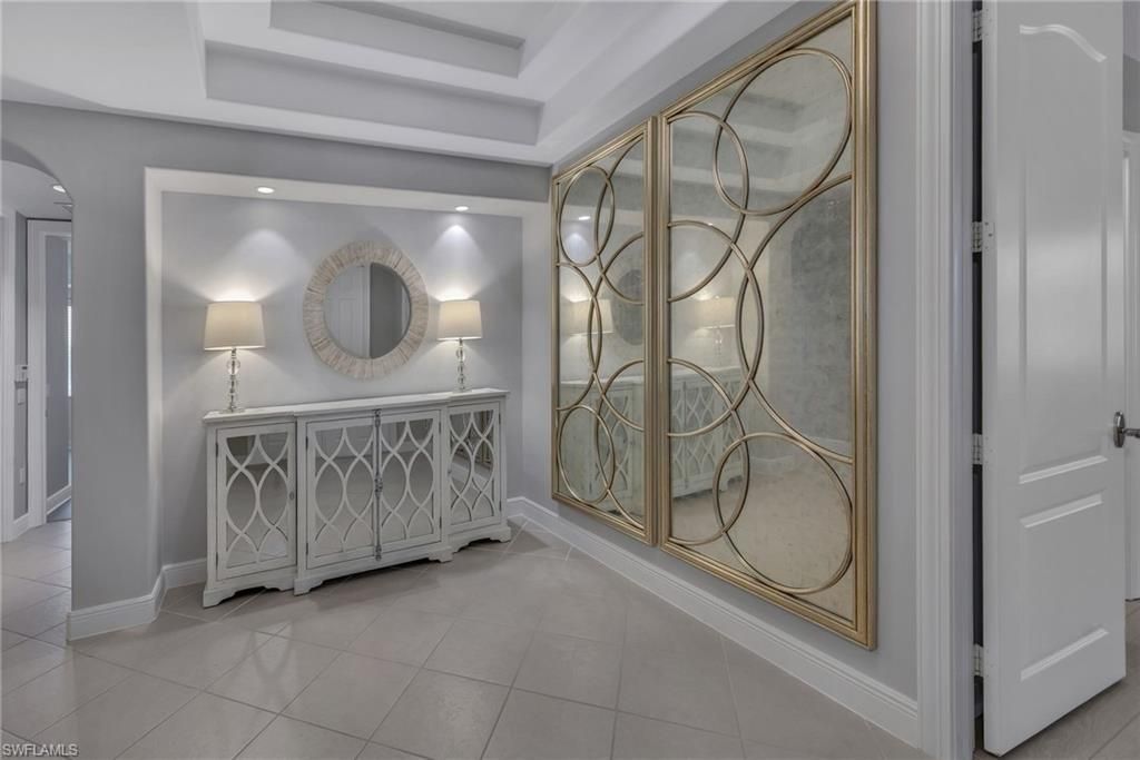 583 Avellino Isles Cir, Unit 102, Naples, FL 34119 Photo