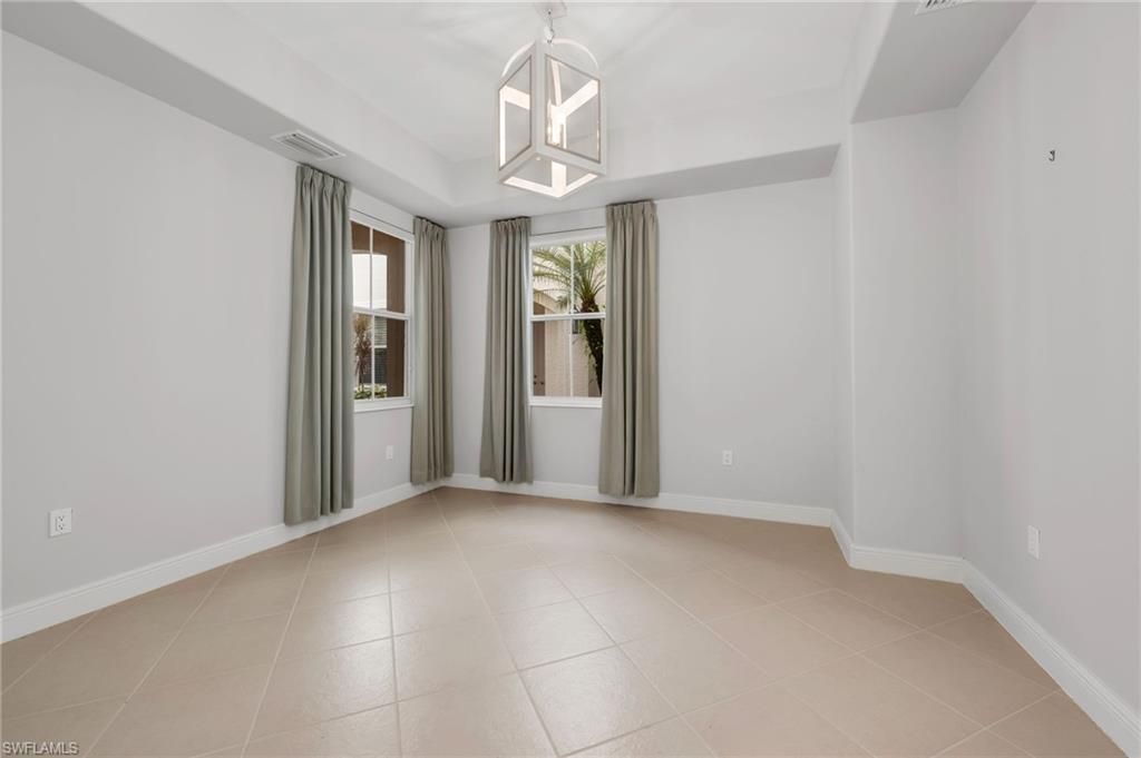 583 Avellino Isles Cir, Unit 102, Naples, FL 34119 Photo