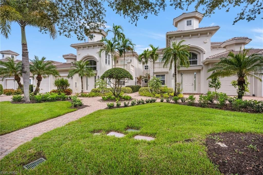 583 Avellino Isles Cir, Unit 102, Naples, FL 34119 Photo
