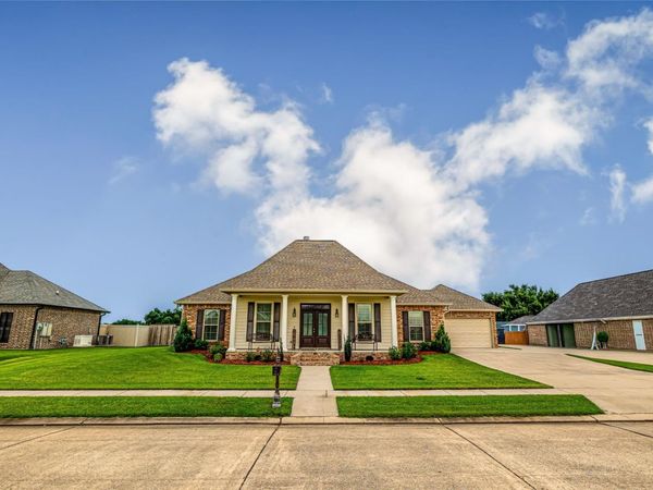 123 Beau Place Boulevard, Des Allemands, LA 70030