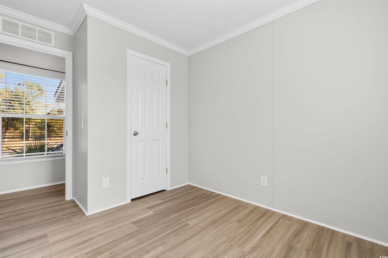 1521 Beacon Ave. Photo 19