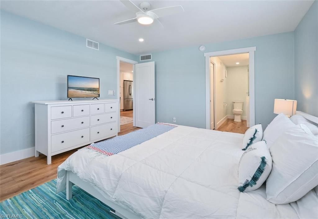 250 7th Ave S, Unit 301, Naples, FL 34102 Photo