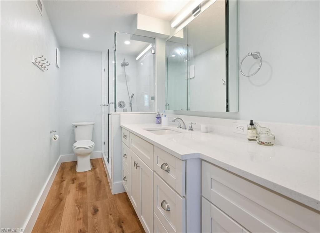 250 7th Ave S, Unit 301, Naples, FL 34102 Photo