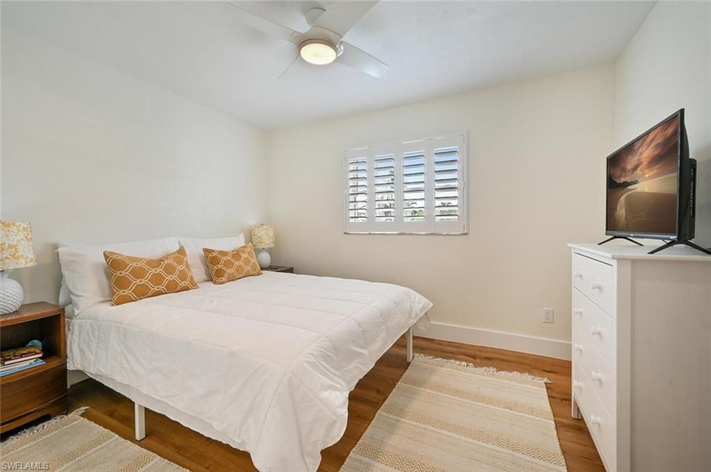 250 7th Ave S, Unit 301, Naples, FL 34102 Photo