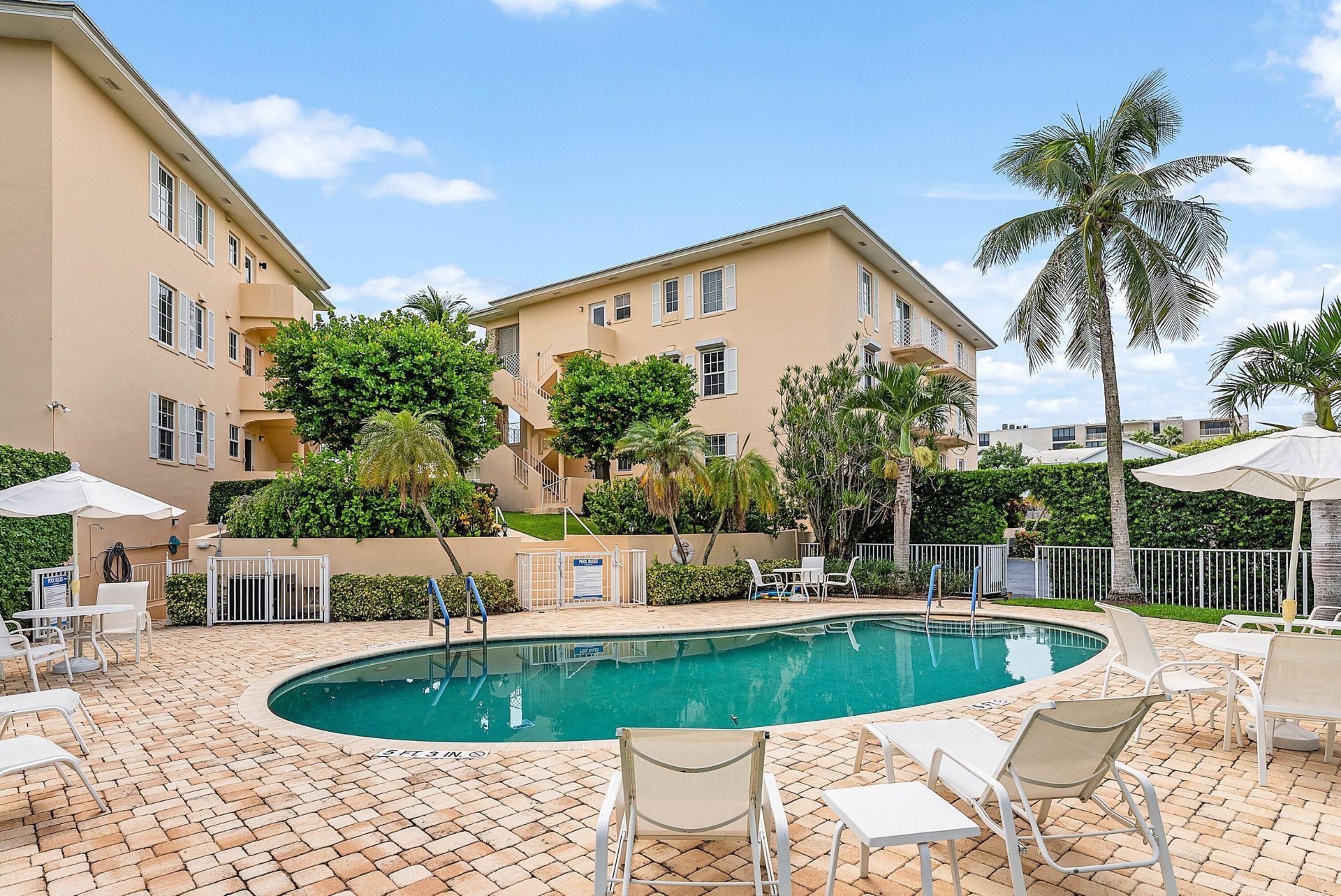 2103 S Ocean Boulevard, Unit 4-B, Delray Beach, FL 33483 Photo