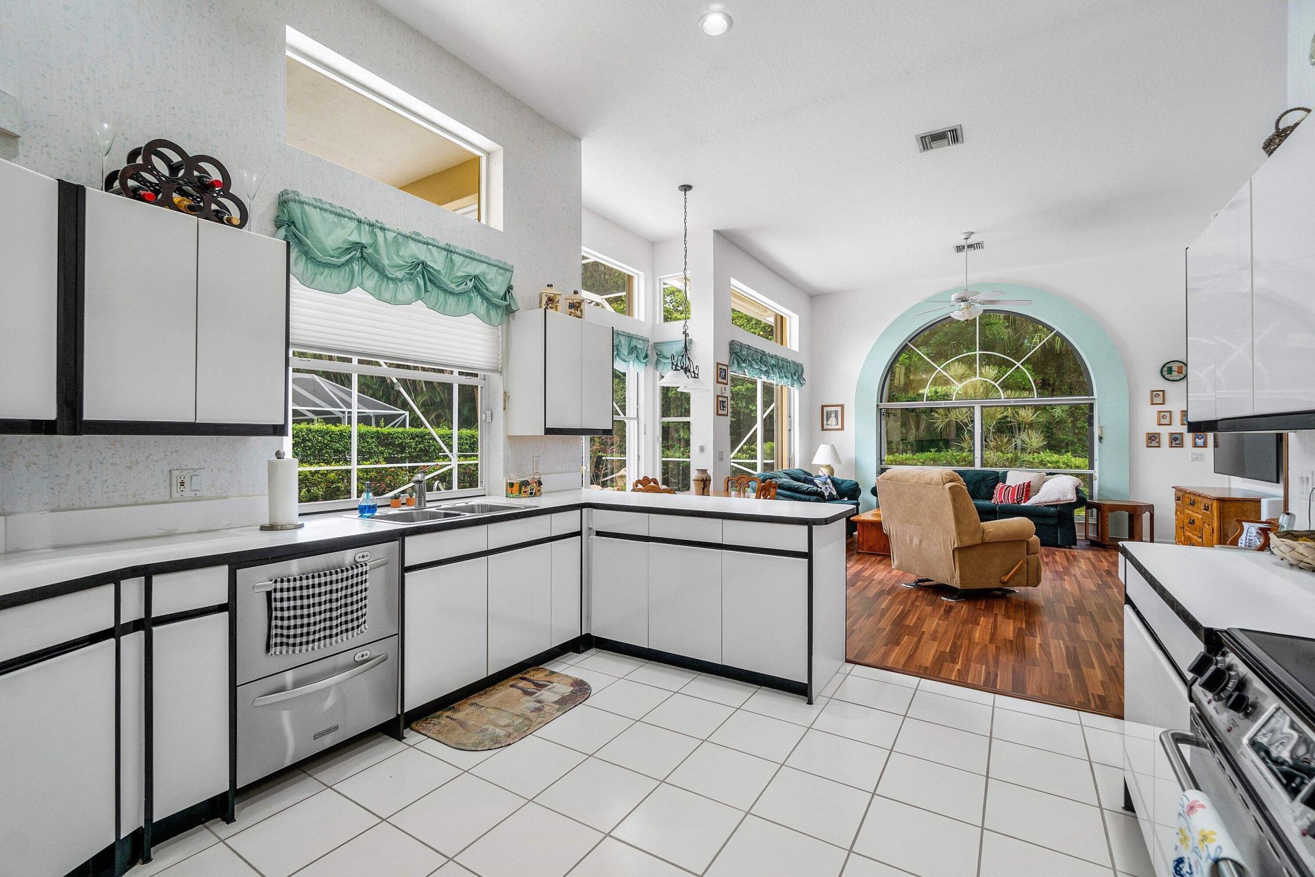 9043 Cypress Hollow Drive, Palm Beach Gardens, FL 33418 Photo