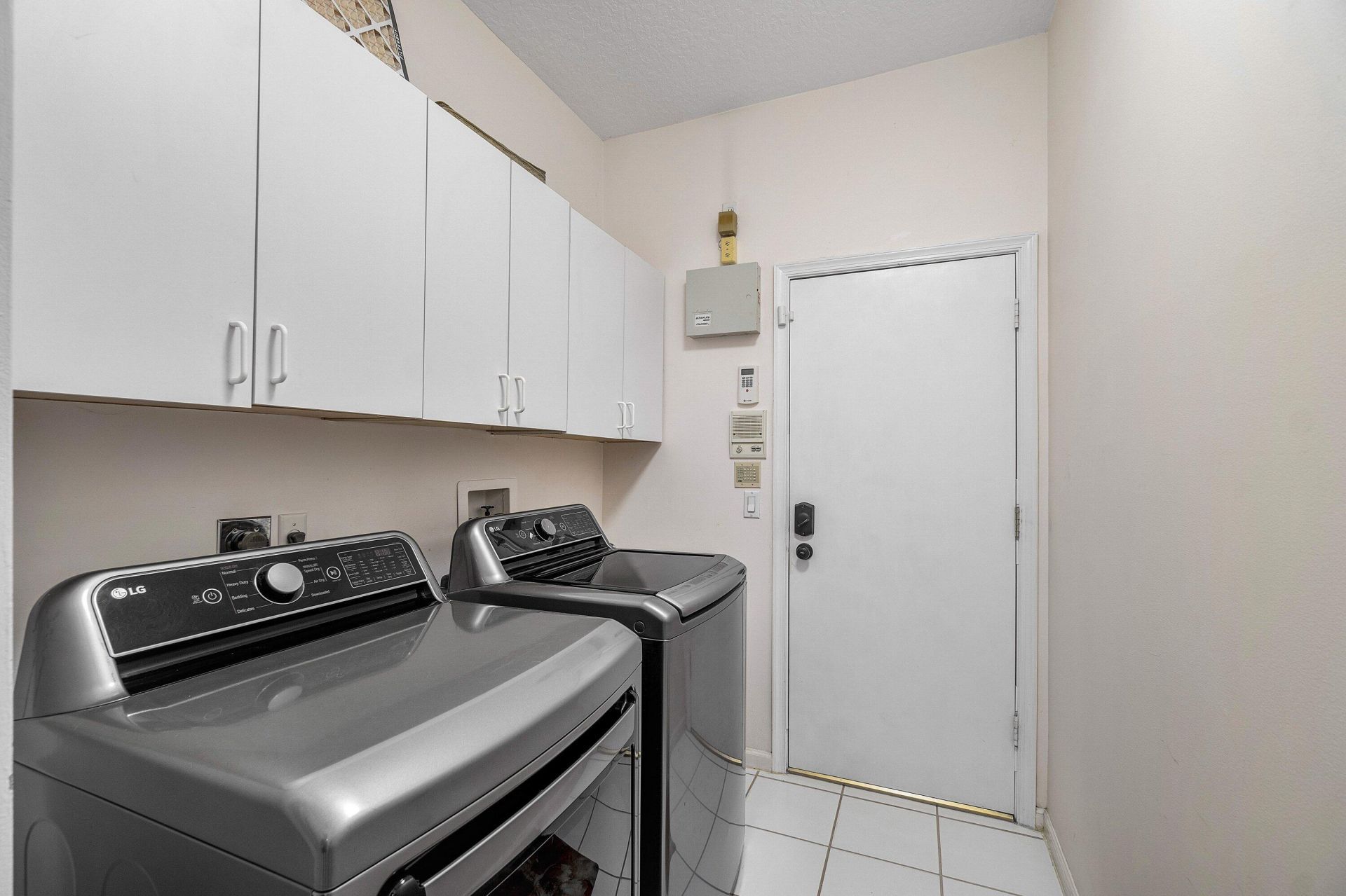 9043 Cypress Hollow Drive, Palm Beach Gardens, FL 33418 Photo