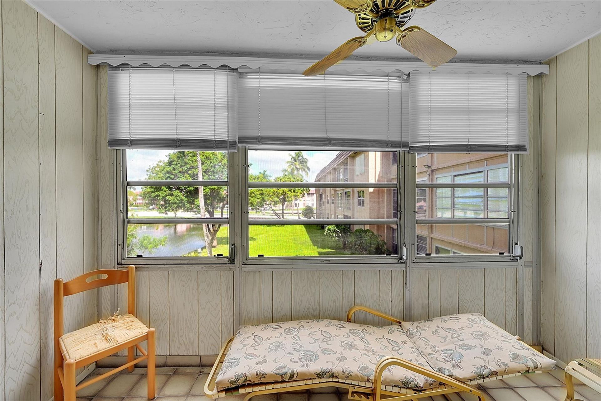 9380 Sunrise Lakes Boulevard, Unit 206, Sunrise, FL 33322 Photo