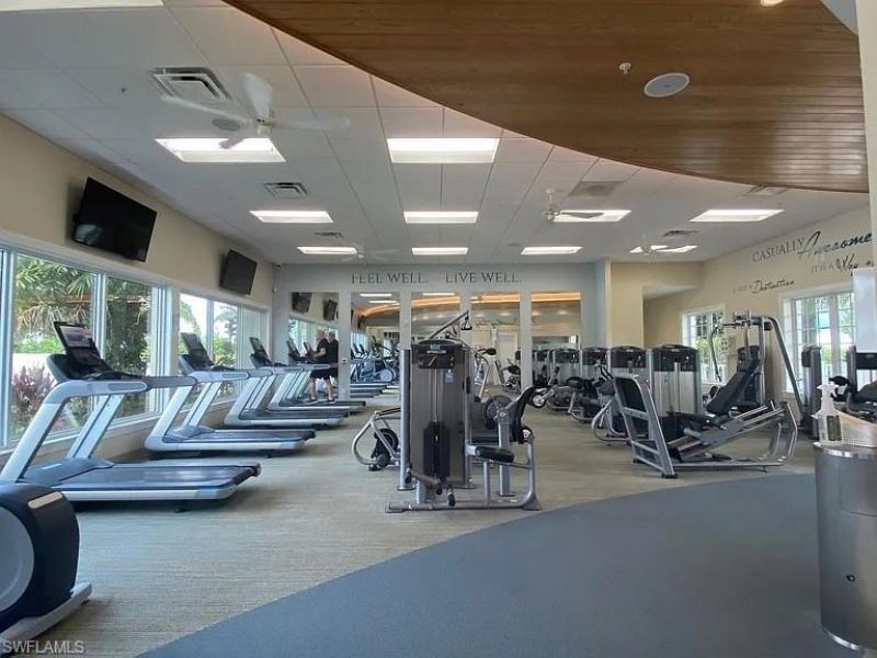 14672 Edgewater Cir, Naples, FL 34114 Photo