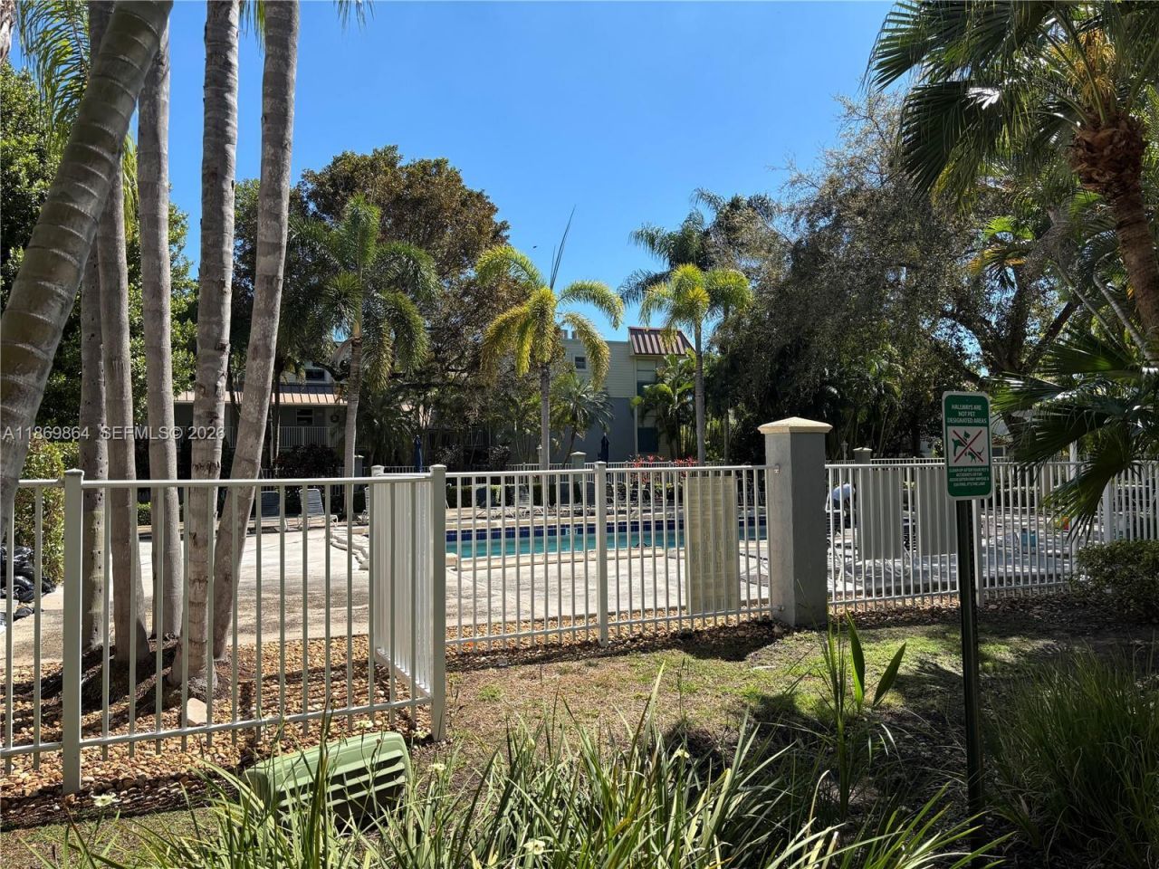 4600 SW 67th Ave, Unit 212, Miami, FL 33155 Photo