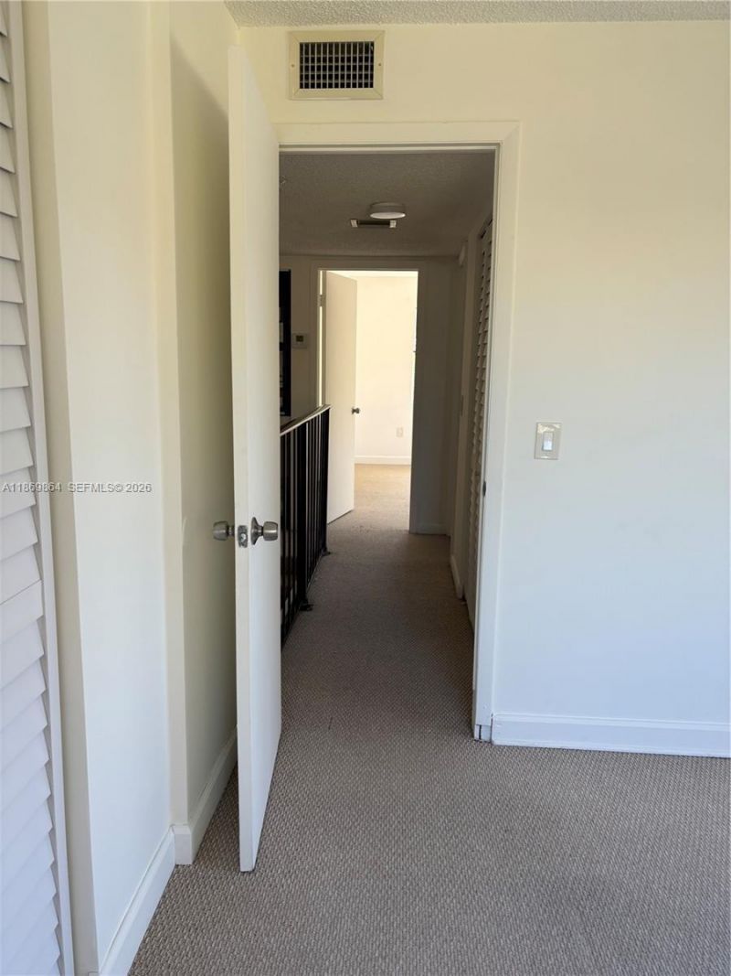 4600 SW 67th Ave, Unit 212, Miami, FL 33155 Photo