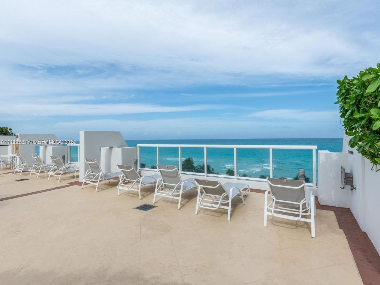 6365 Collins Ave(avail 04/05/2026), Unit 3010, Miami Beach, FL 33141 Photo