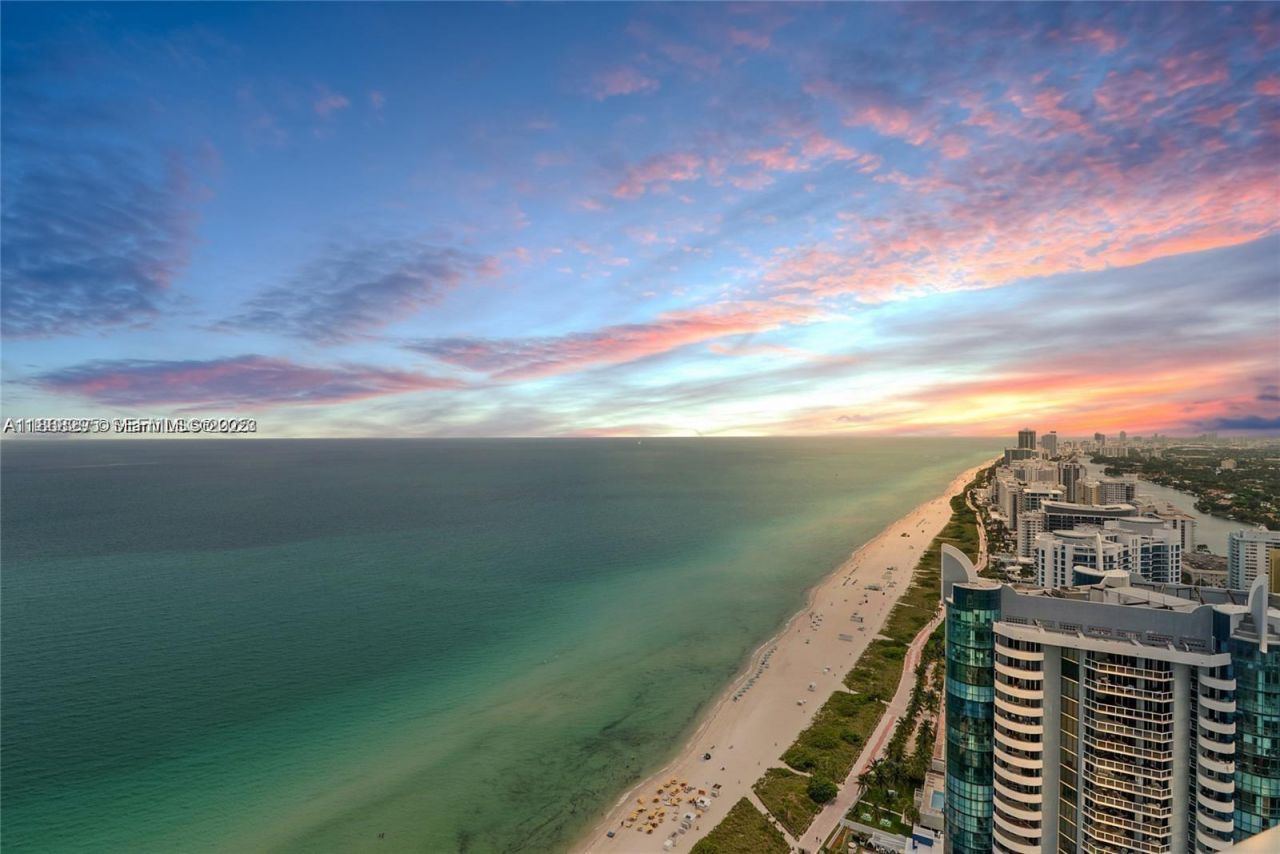 6365 Collins Ave(avail 04/05/2026), Unit 3010, Miami Beach, FL 33141 Photo