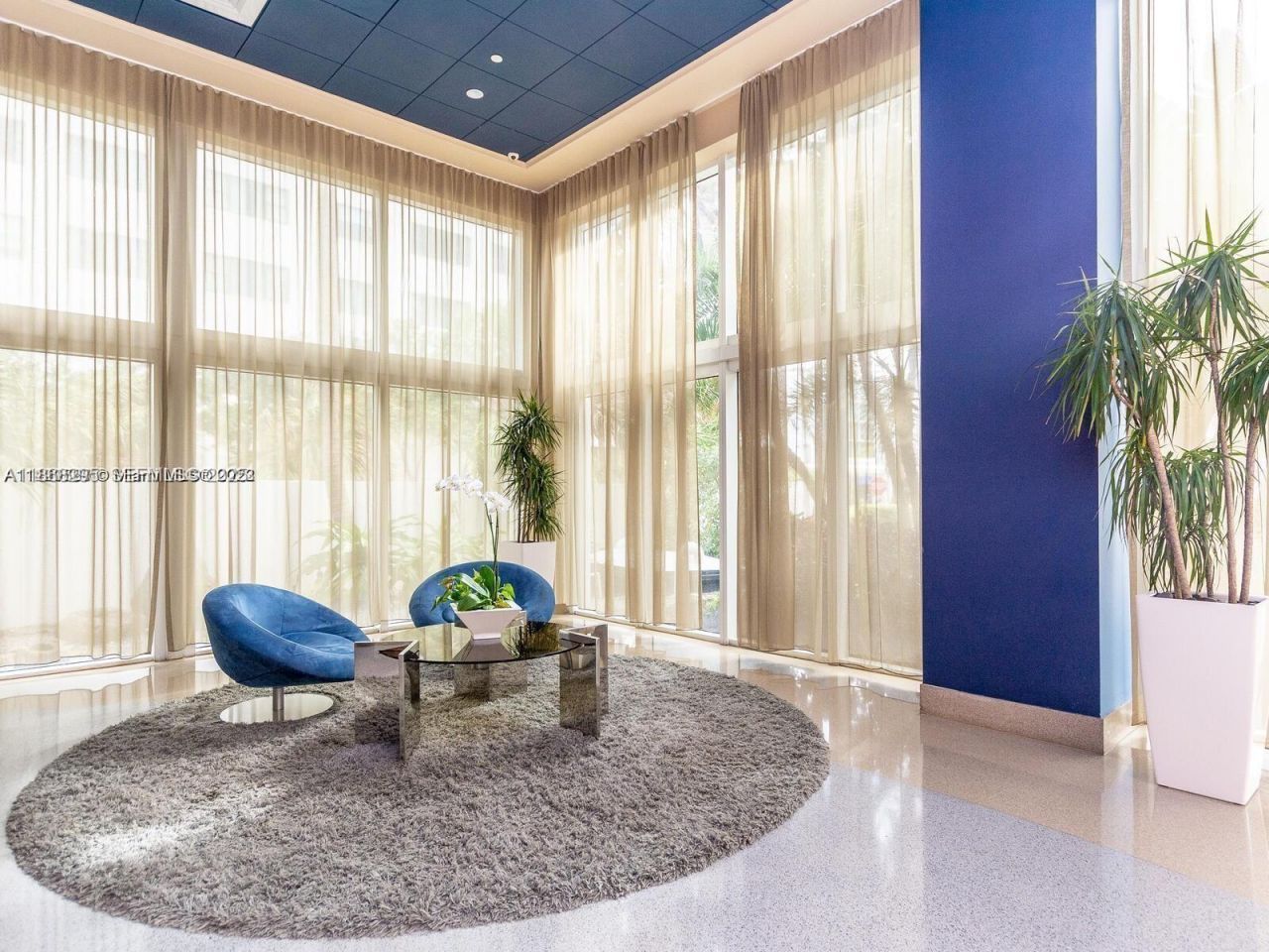 6365 Collins Ave(avail 04/05/2026), Unit 3010, Miami Beach, FL 33141 Photo