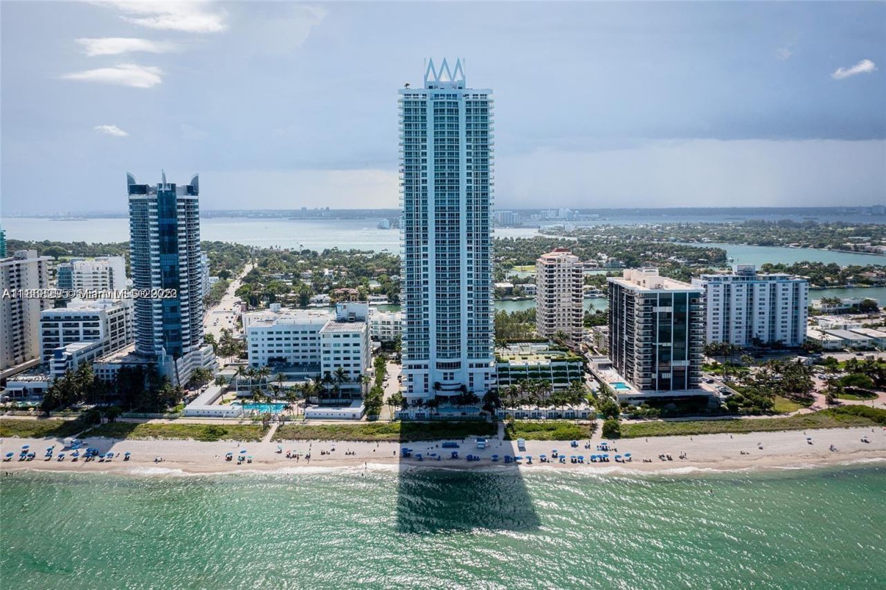 6365 Collins Ave(avail 04/05/2026), Unit 3010, Miami Beach, FL 33141 Photo