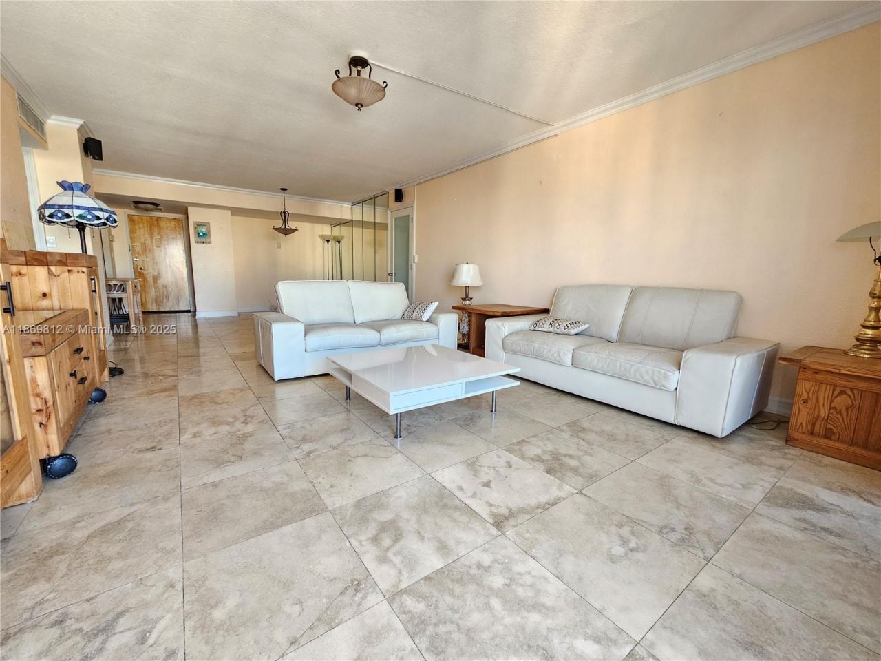 427 Golden Isles Dr, Unit 16E, Hallandale Beach, FL 33009 Photo