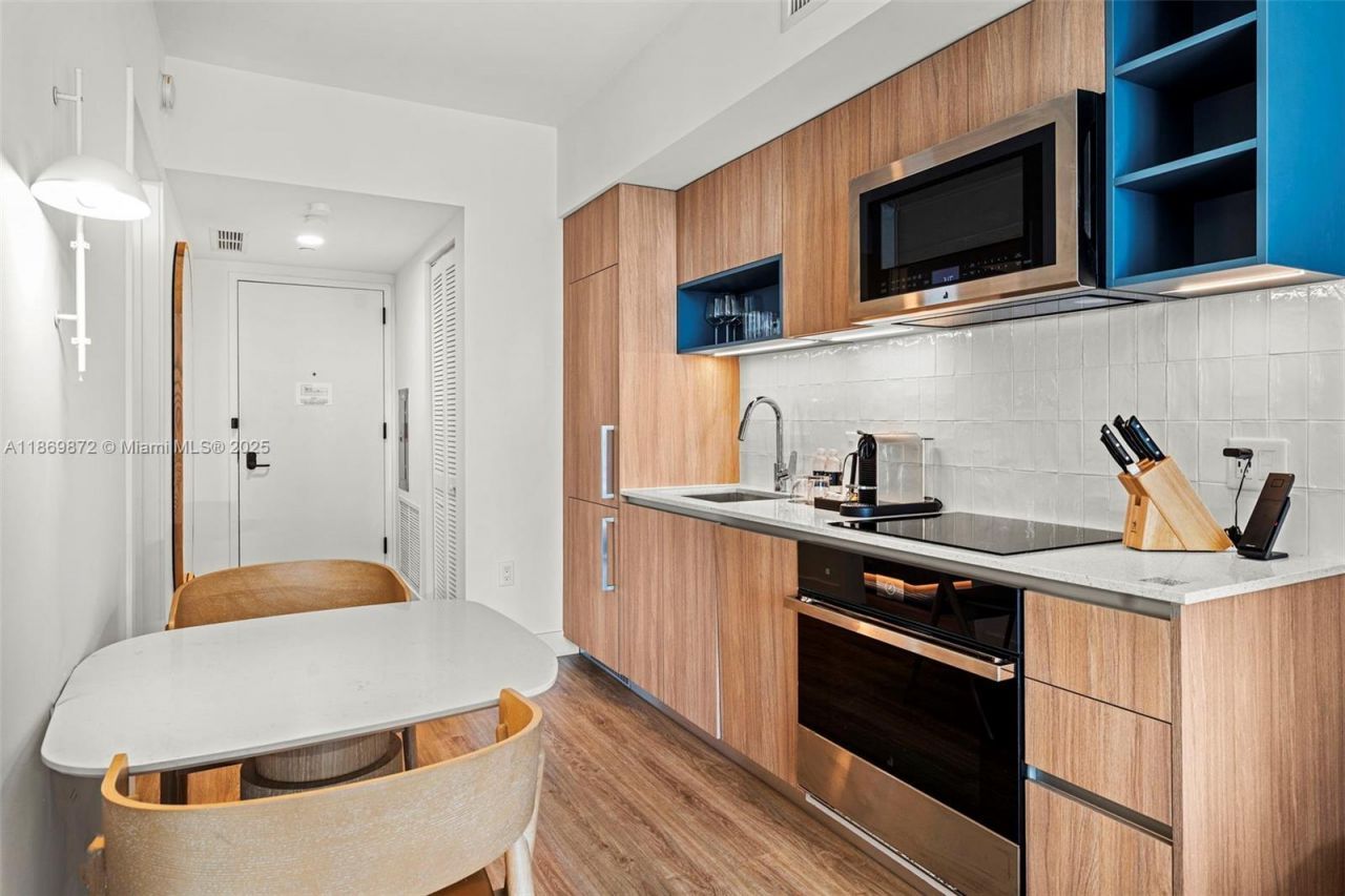 601 NE 1st Ave, Unit 1803, Miami, FL 33132 Photo