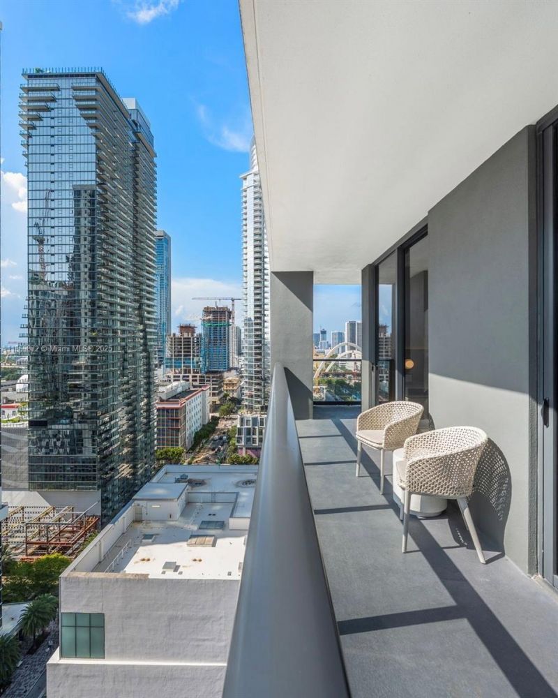 601 NE 1st Ave, Unit 1803, Miami, FL 33132 Photo