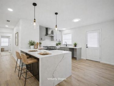 11446 Lippitt Avenue, Dallas, TX 75218