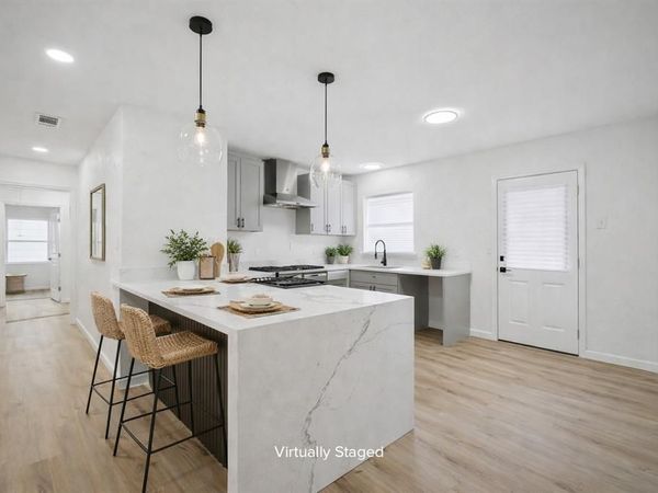 11446 Lippitt Avenue, Dallas, TX 75218