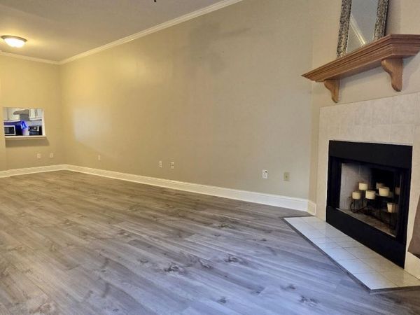 4154 Jefferson Woods Dr, Baton Rouge, LA 70809