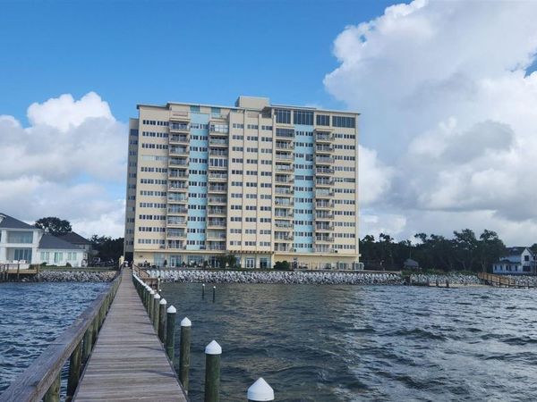 825 Bayshore Dr, Unit 1203, Pensacola, FL 32507