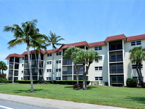 925 BEACH ROAD, Unit 310, SARASOTA, FL 34242