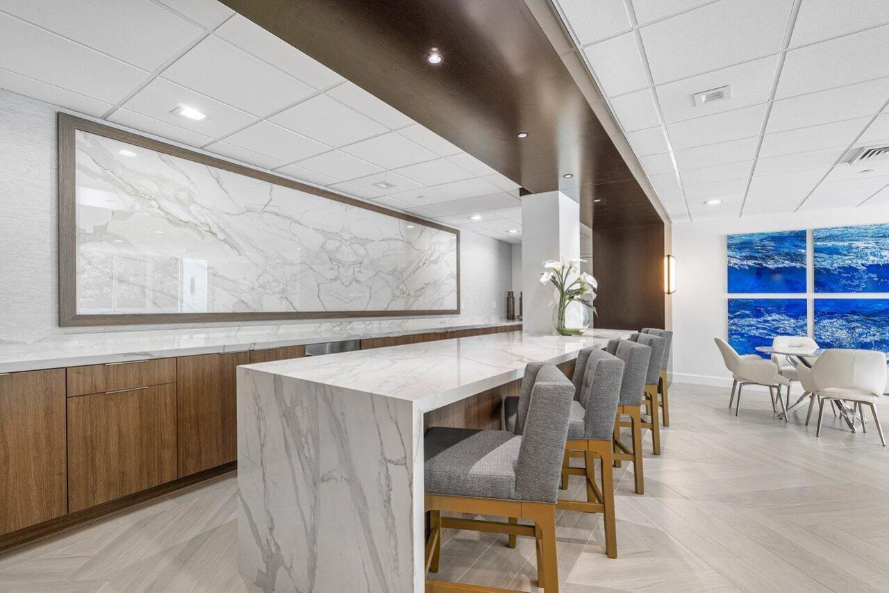 500 SE Mizner Boulevard, Unit A411, Boca Raton, FL 33432 Photo