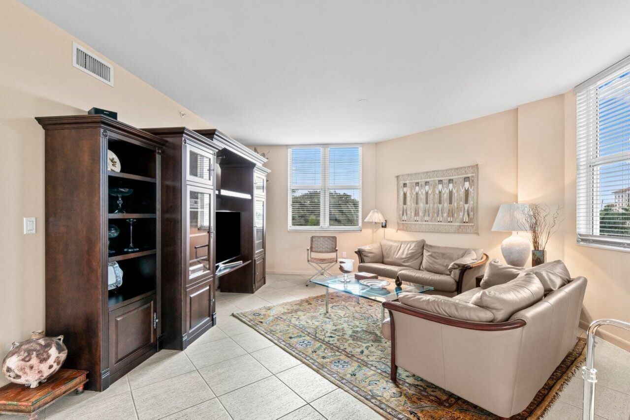 500 SE Mizner Boulevard, Unit A411, Boca Raton, FL 33432 Photo