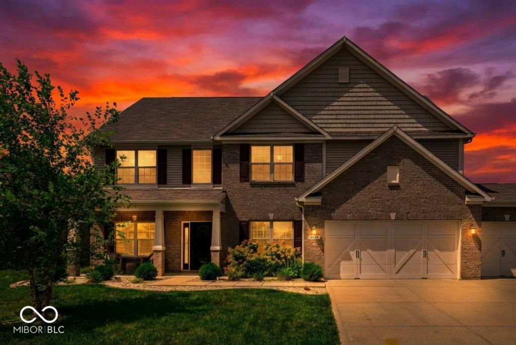 6336 Moonstruck Parkway, Indianapolis, IN 46259 Main Photo