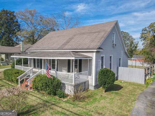 61 Clark Street, Newnan, GA 30263