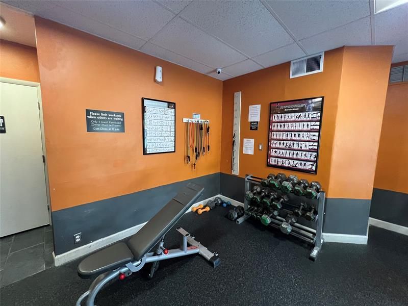 981 Hillcrest Court, Unit 306, Hollywood, FL 33021 Photo