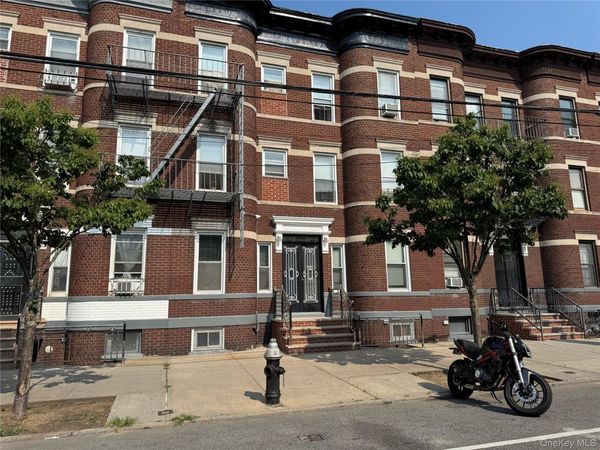 30-20 43rd Street, Astoria, NY 11103