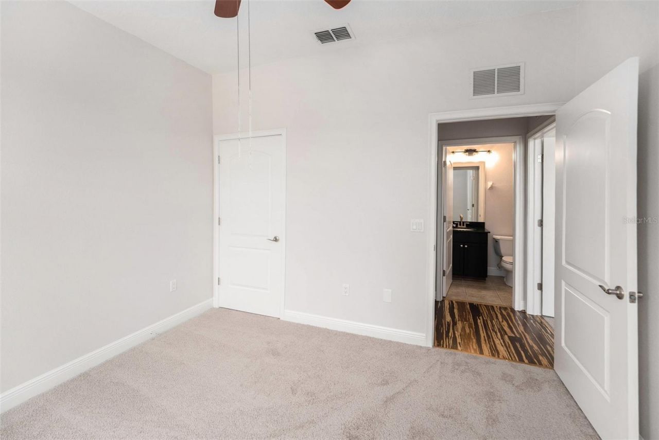 139 Athenian Way, Tarpon Springs, FL 34689 Photo