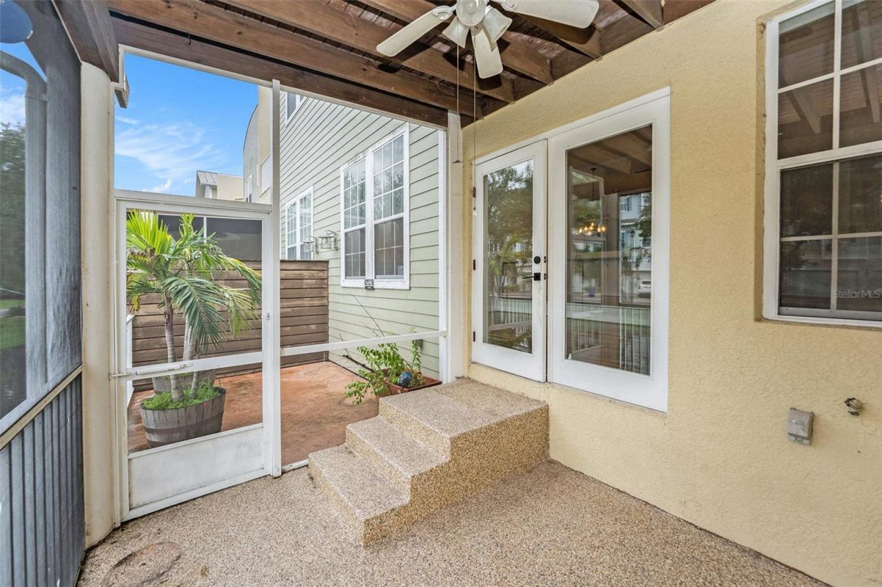 139 Athenian Way, Tarpon Springs, FL 34689 Photo